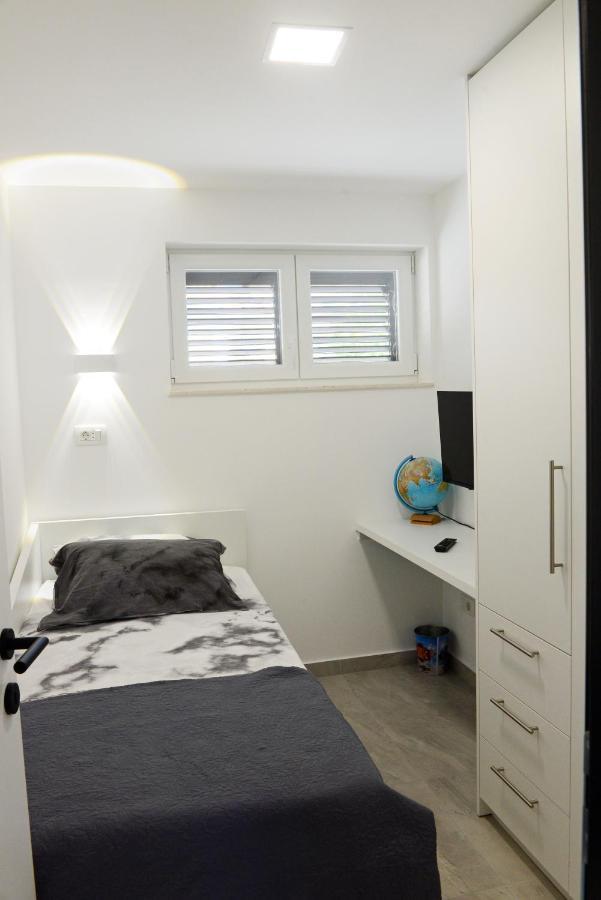 Apartman Milena 索林 外观 照片